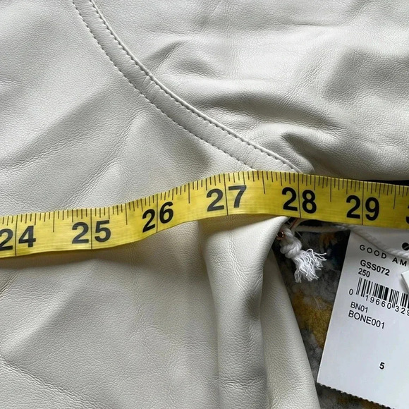 Good American Resort Faux Leather Short Sleeve Button-Up Shirt Bone Women’s 2X - Picture 7 of 13